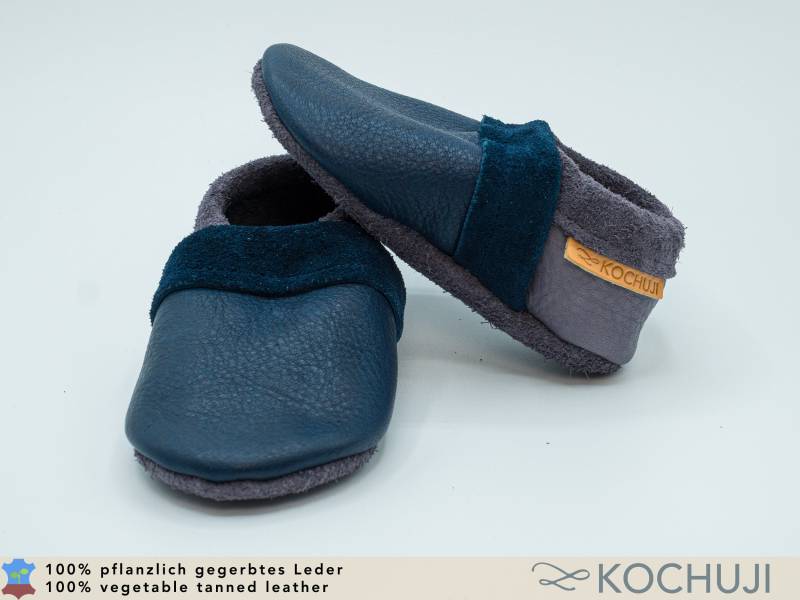 Bioleder Krabbelschuhe Personalisiert/Hausschuhe Zweifarbig Verschiedene Farben Lederpuschen Pflanzliche Gerbung Chromfrei Bioleder Krabbelschuhe Personalisiert/Hausschuhe Zweifarbig Verschiedene Farben Lederpuschen Pflanzliche Gerbung Chromfrei von Kochuji