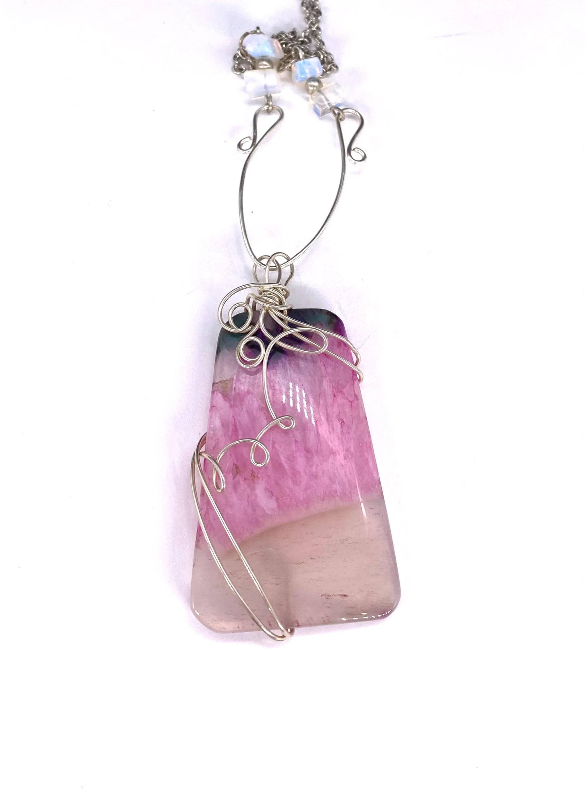 Handgefertigte Rosa Opalith Draht-Gewickelte Halskette - Langer Edelstein Schmuck Handgefertigte Rosa Opalith Draht-Gewickelte Halskette - Langer Edelstein Schmuck von KodeliaHollow