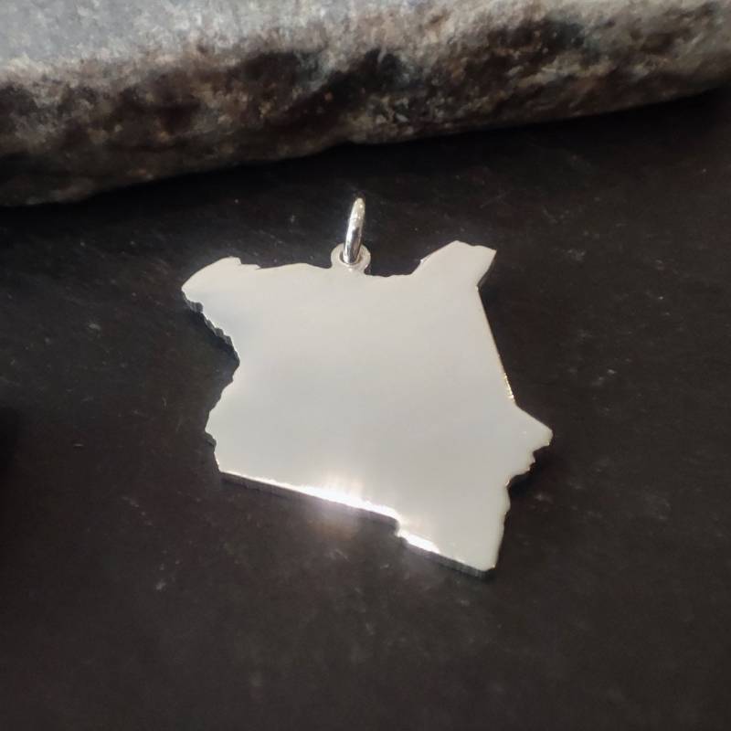 Kenia - Landkarte Wählbar Als Anhänger, Charm-Anhänger Oder Anhänger Mit Panzerkette in 925Er Silber | Lk-Kenia von Koenigsprodukte