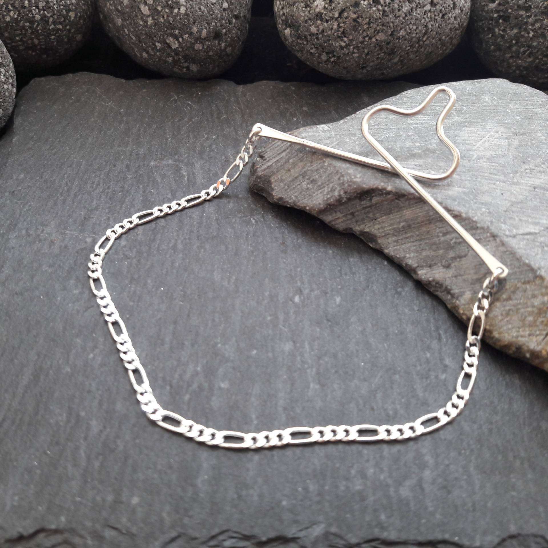 Krawattenkette Aus 925Er Silber - 2, 2 Mm Figarokette, Schmuck Für Krawatte | Kk-06 Krawattenkette Aus 925Er Silber - 2, 2 Mm Figarokette, Schmuck Für Krawatte | Kk-06 von Koenigsprodukte