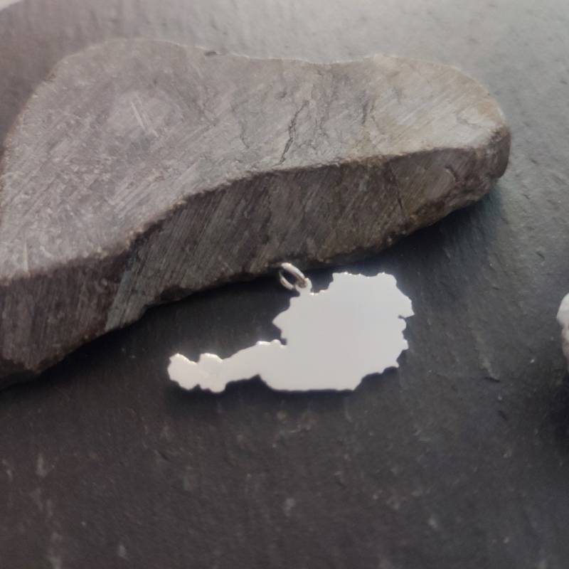 Österreich - Landkarte Wählbar Als Anhänger, Charm-Anhänger Oder Anhänger Mit Panzerkette in 925Er Silber | Lk-Österreich von Koenigsprodukte