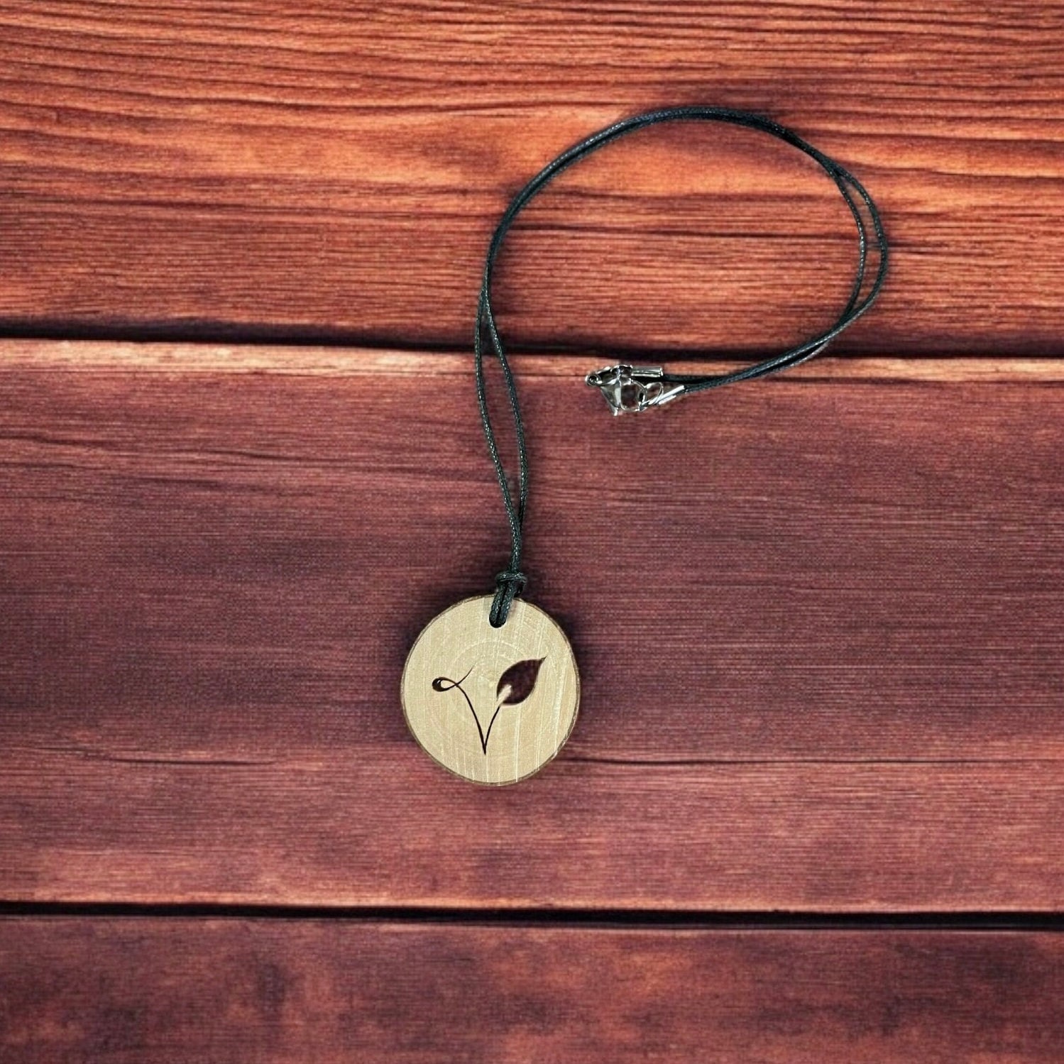 Halskette Vegan Kette Holz Unikat Minimalistisch Holzschmuck Halskette Vegan Kette Holz Unikat Minimalistisch Holzschmuck von Kokelkunst