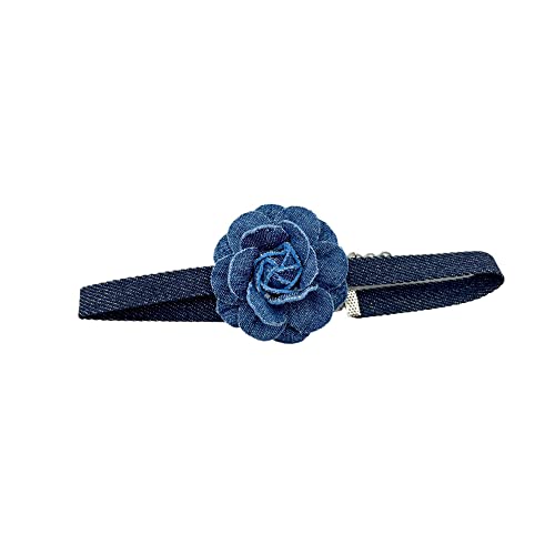 Blaue Rose Blume Choker Halskette für Frauen Mädchen Blau Samt Choker Halsband Halskette Boho Floral Kamelie Blume Choker für Braut Sommer Halsketten Hochzeit Party Zubehör, Kunstleder, Kein Edelstein von Kokoma