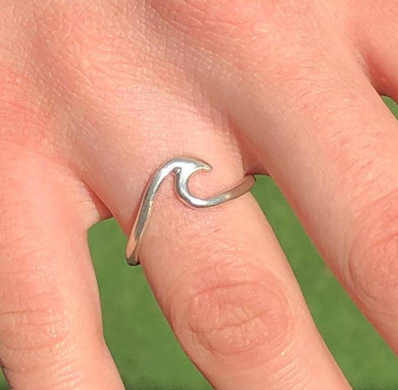 Handgemacht, Welle Ring, Yas Königin, Liebe, Oui, Benutzerdefinierte Draht Name Ring Personalisierte Geschenk Für Sie Sterling Silber, Gold Handgemacht, Welle Ring, Yas Königin, Liebe, Oui, Benutzerdefinierte Draht Name Ring Personalisierte Geschenk Für Sie Sterling Silber, Gold von KoleziBros