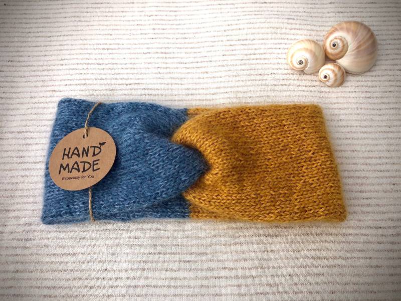 Curry Trifft Enzian - Wunderschönes Handgestricktes Strinband von KolibriHandarbeit