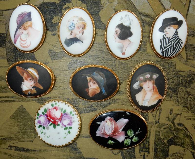 Brosche Porzellan Glas Handgemaltes Portrait Rose Blüte Kamee von KolonialRD