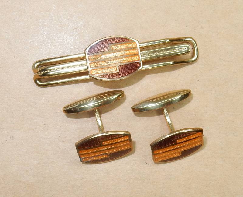 Vintage Emaille Manschettenknöpfe Krawattenclip Vergoldet Messing Art Deco von KolonialRD