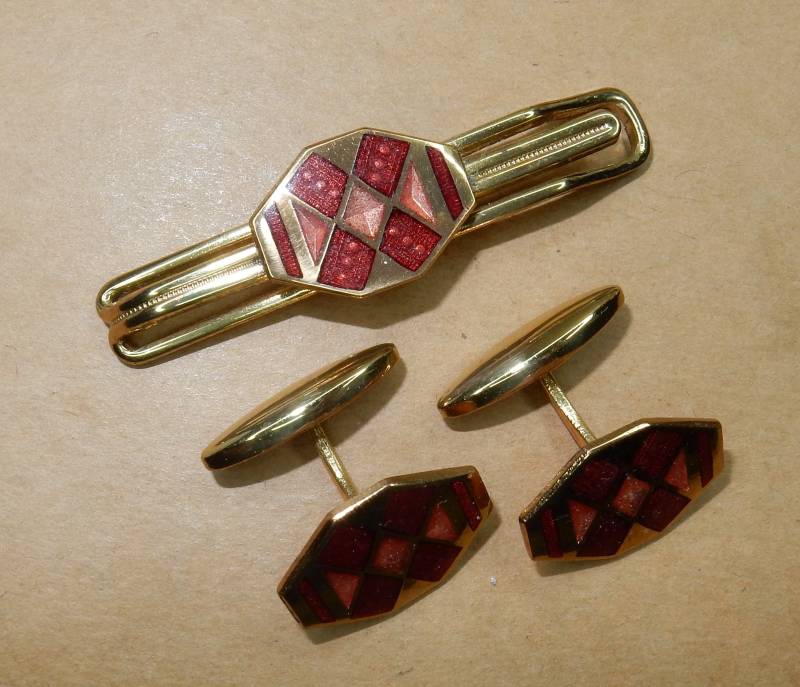 Vintage Emaille Manschettenknöpfe Krawattenklammer Messing Vergoldet Art Deco von KolonialRD