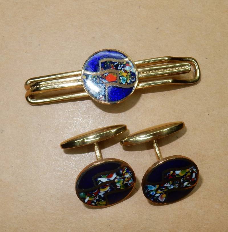 Vintage Emaille Manschettenknöpfe Krawattenklammer Vergoldetem Messing Im Art Deco von KolonialRD