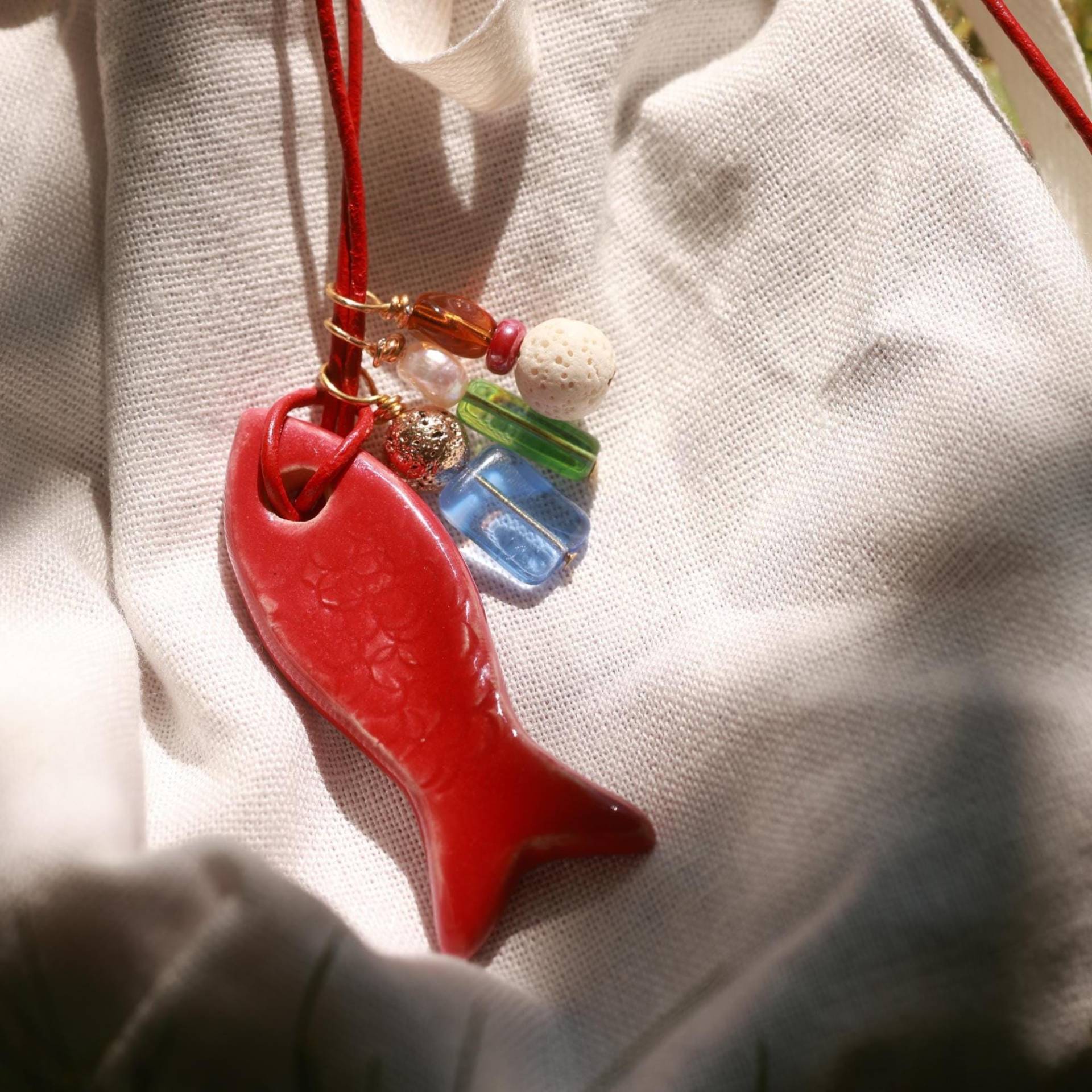 Handmade Red Ceramic Fish Pendant - Symbolic Nautical Necklace Handmade Red Ceramic Fish Pendant - Symbolic Nautical Necklace von Koloserca