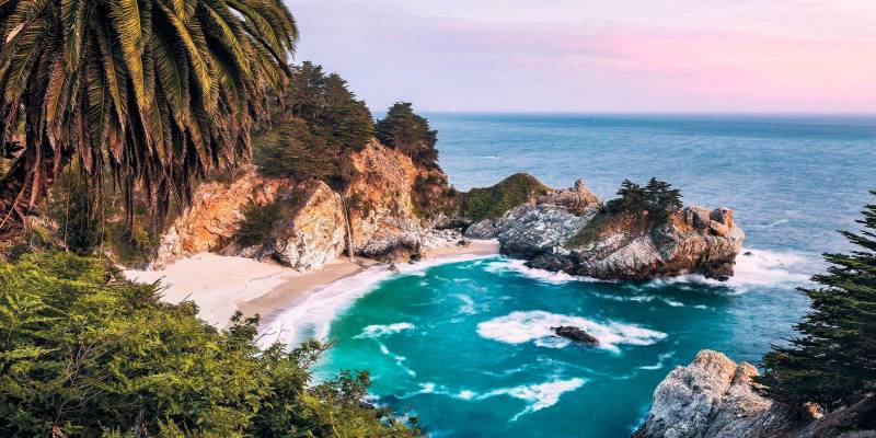 Komar Vliestapete "Digitaldruck Vlies - Paradise Falls - Größe 200 x 100 cm" bedruckt glatt Wohnzimmer, Schlafzimmer von Komar