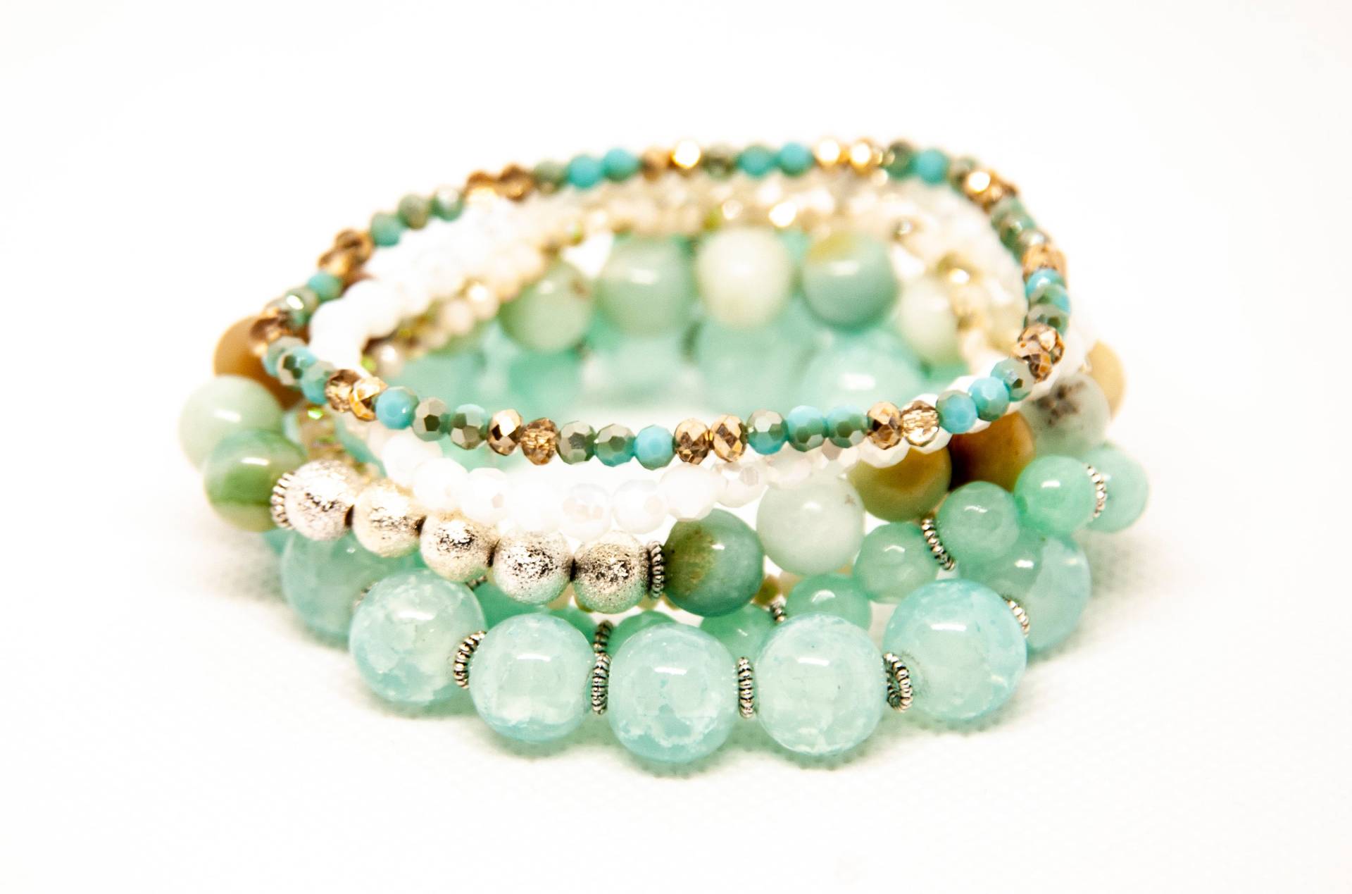 Aqua Und Weiß Armband Stapel Aqua Und Weiß Armband Stapel von KomarchukStudio