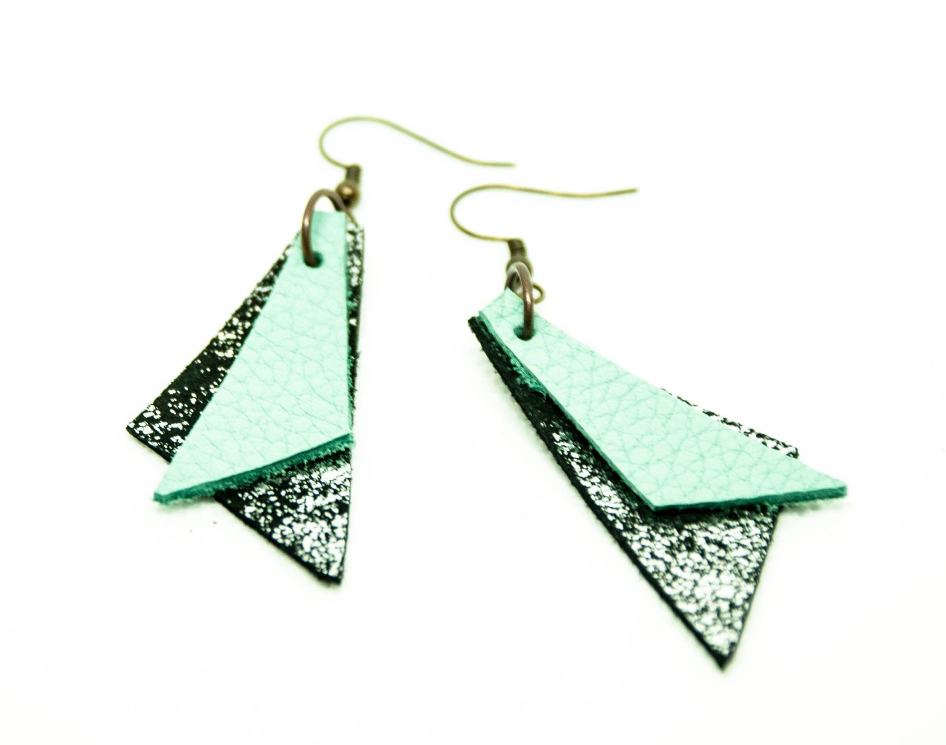 Blaue Und Schwarze Dreieck Lederohrringe Blaue Und Schwarze Dreieck Lederohrringe von KomarchukStudio