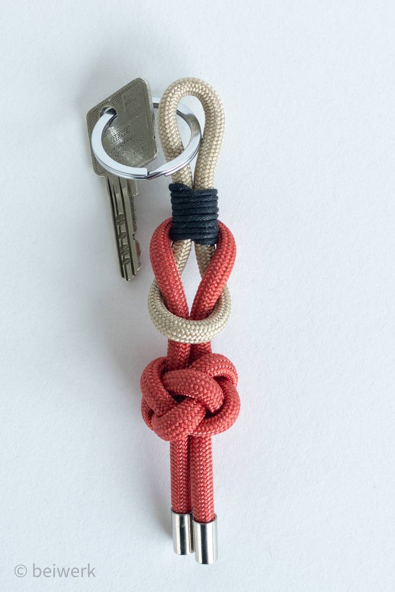 Schlüsselanhänger | Robust Stylisch 100% Recyceltes Polyester Diamantknoten Elegantes Design Schlüsselanhänger | Robust Stylisch 100% Recyceltes Polyester Diamantknoten Elegantes Design von KombinatHolzundCo
