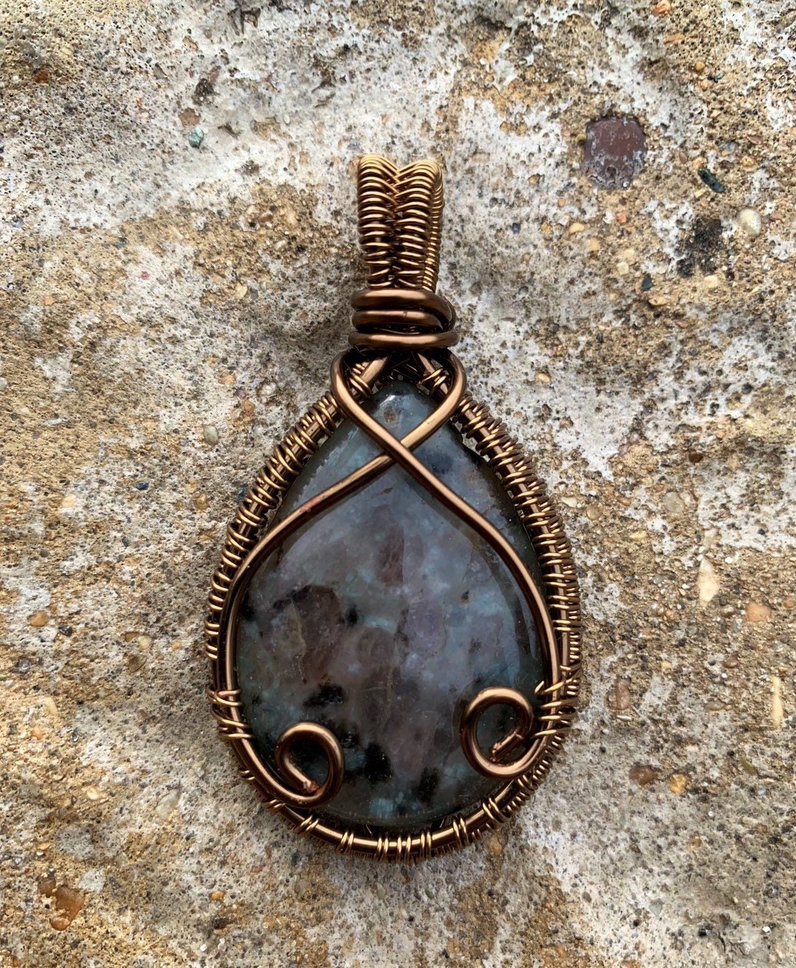 Drahtverschluss Pendant von KonaMatata