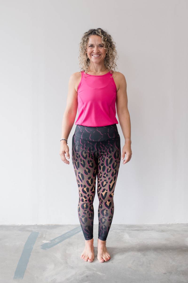 Jumpsuit Spirit Leo Gold mit Pink Jumpsuit Spirit Leo Gold mit Pink von Konekto