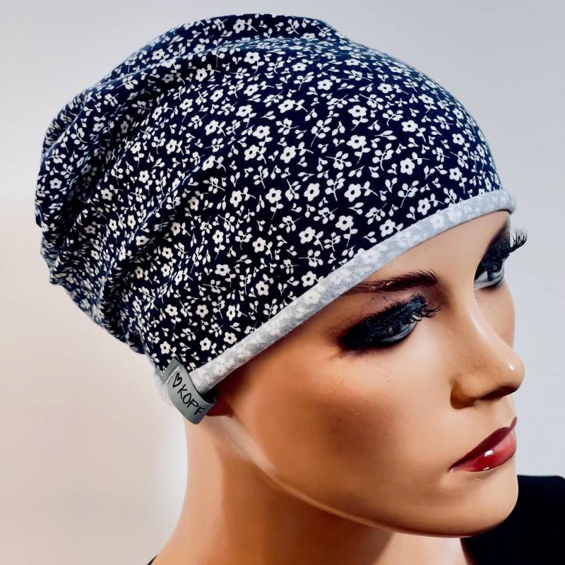 Basic-Beanie/Mütze Dunkelblau Jersey Mit Rollsaum Bequem Chemotherapie Krebs Chemokopftuch Mütze Cabriomütze von KopfundKragen