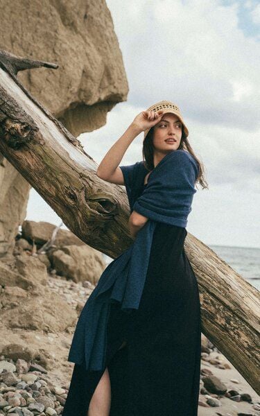 Kopyto MANUL - Großer Schal aus 100% Merinowolle RWS- zertifiziert Eco Feinstrick Plüsch von Kopyto