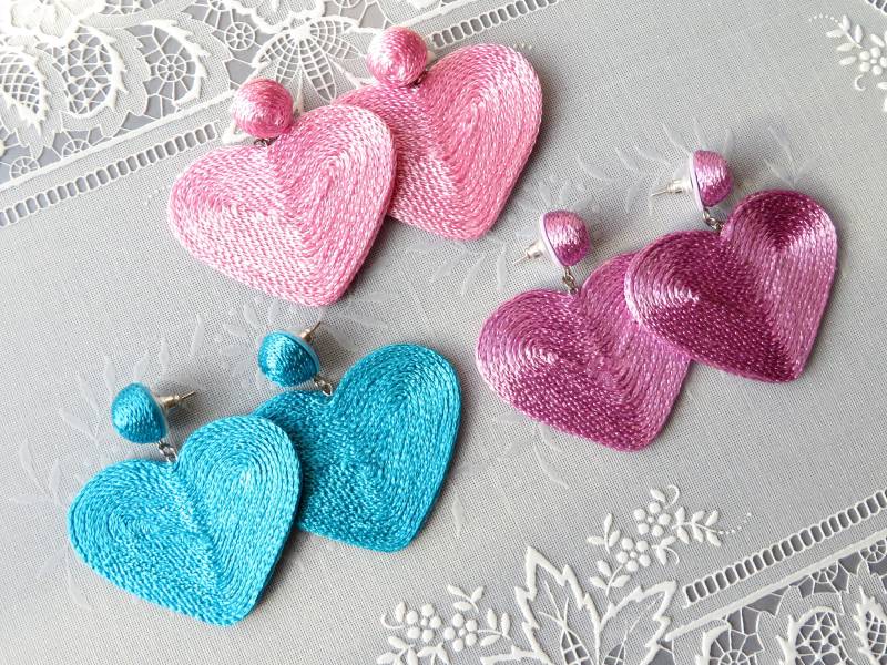 Cora Herz Ohrringe Bon Rosa Violettblau Tropfen Eingewickelt Seidenschnur Pom Schnur Stud Bonbon Lange Clip Auf von KorallaUA