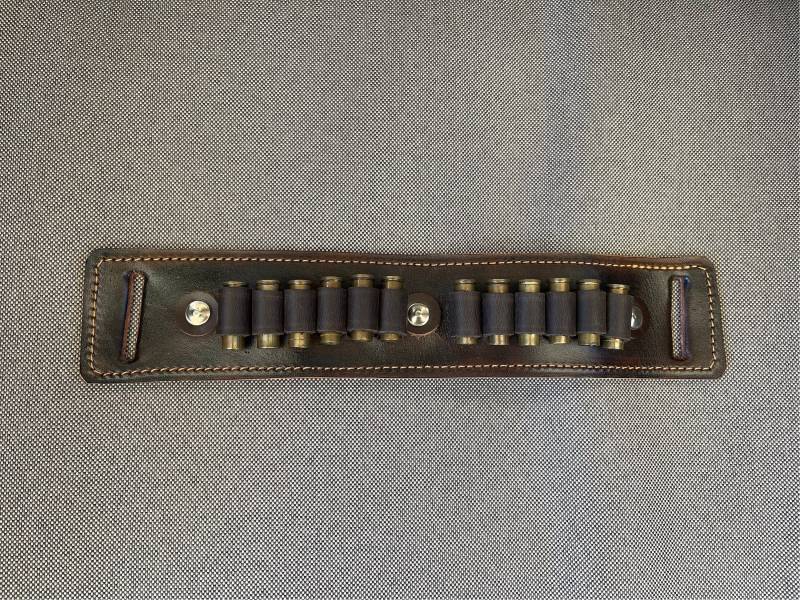 Personalisierter Bandolier-Gürtel Aus Leder, 12 Revolver-Patronen von KorektLeatherGoods