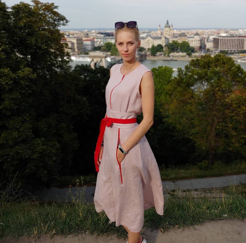 Auf Bestellung Ärmelloses Leinenkleid/Leinen Damenkleid Dusty Rose Sommerkleid Cocktailkleid von Korkoshi