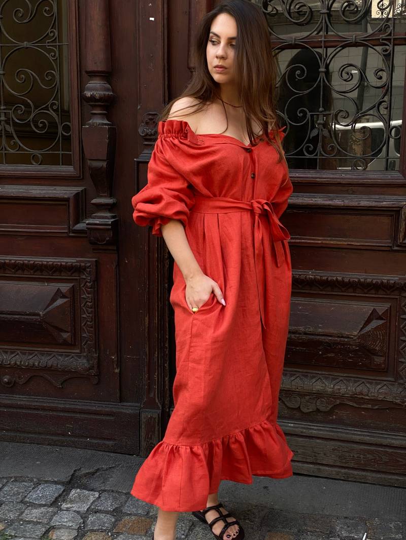 Auf Bestellung Reines Leinenkleid Für Frauen Mit Langen Ärmeln/Dunkel Orange Lässiges Kleid Leinen Sommerkleid Knopf Down von Korkoshi