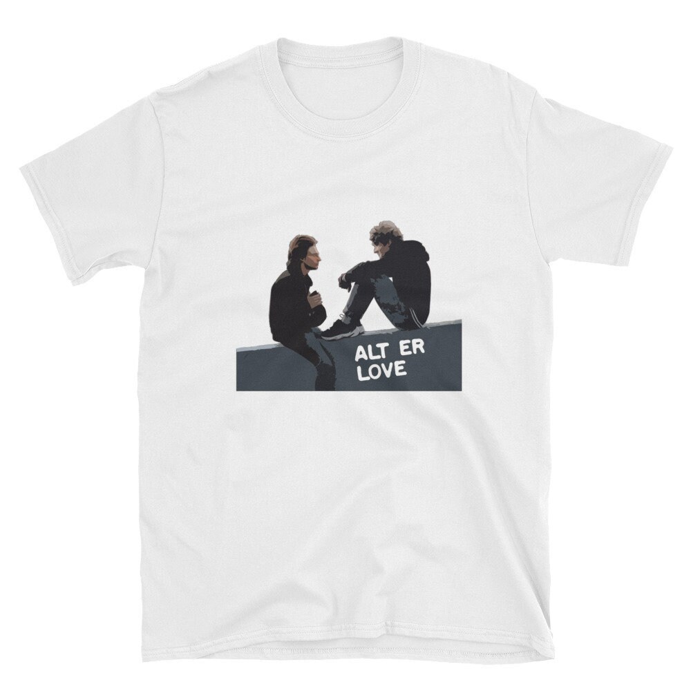 Alt Er Love Lucas X Eliott Unisex T-Shirt/Skam France Tv Show Alt Er Love Lucas X Eliott Unisex T-Shirt/Skam France Tv Show von KorokShirts