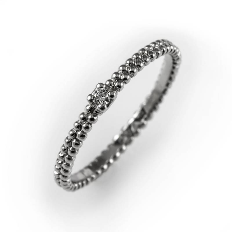 Dünne, Zierliche Perlen Ring, Engagement, Dünne Solitaire, Solitaire Dünnes Band, Zarte Solitär Verlobungsring von KorusDesign