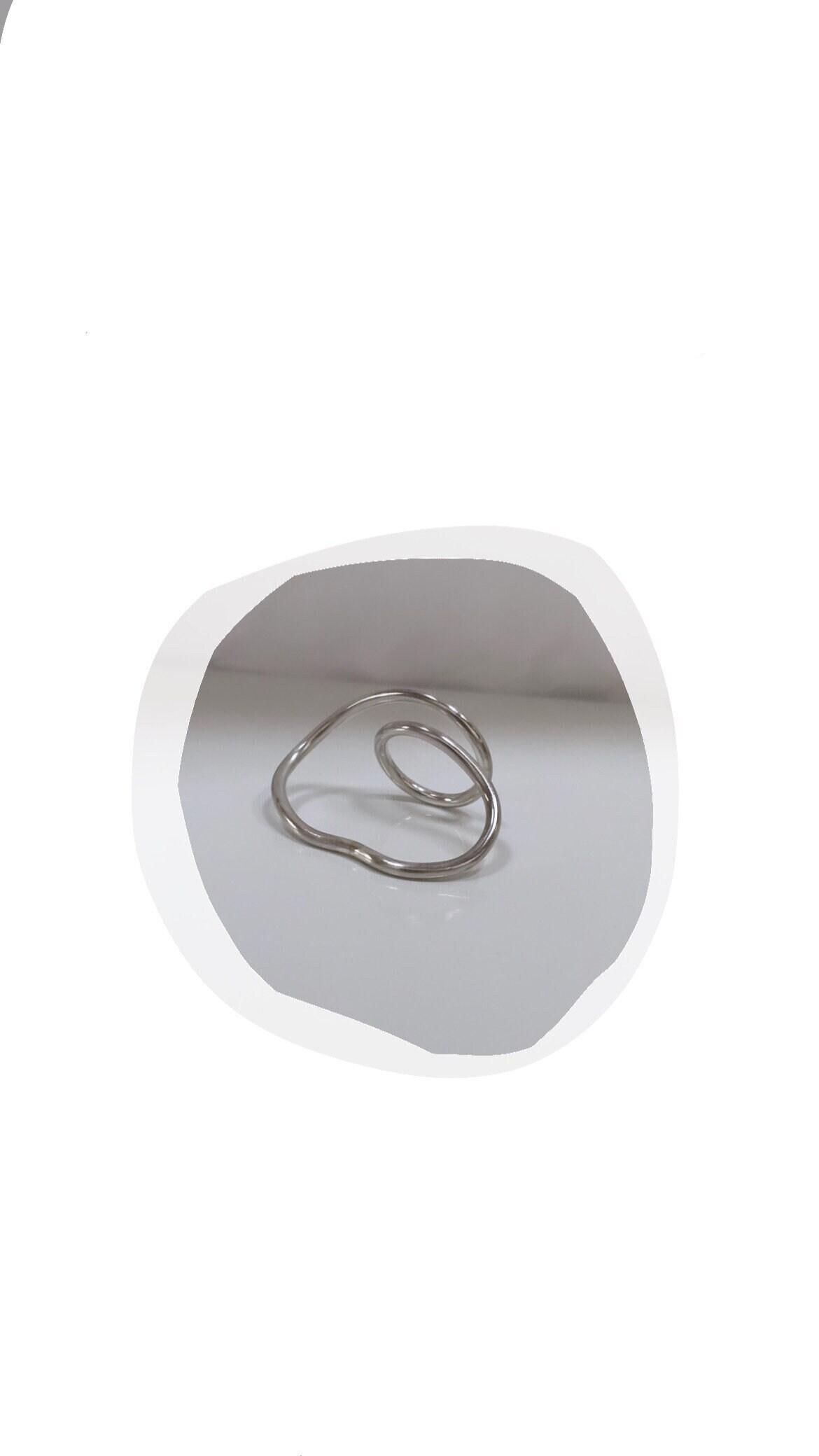 Silber Infinity Ring, Abstrakte Natürliche Form, Moderner Klecks, Mode Accessoire Silber Infinity Ring, Abstrakte Natürliche Form, Moderner Klecks, Mode Accessoire von KosaArtGroupShop