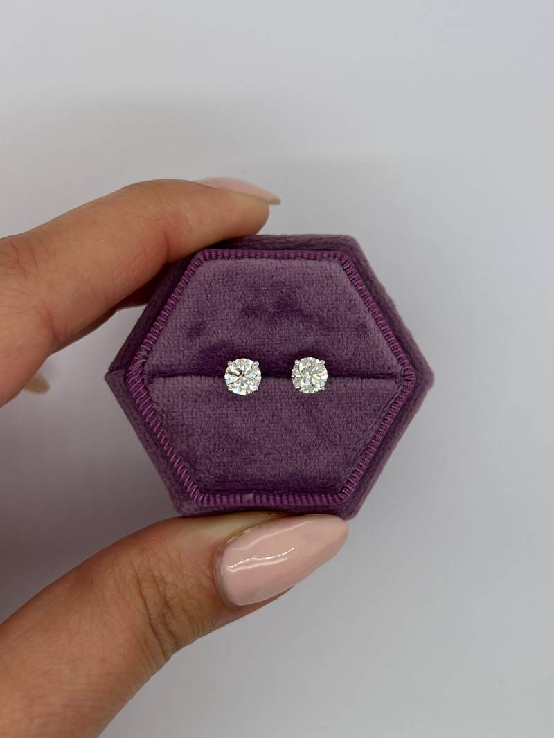 1 Karat Gesamtgewicht D Farbe Vvs1 Klarheit Igi-Zertifiziert Runde Ideal Schnitt Labor Gewachsene Diamant Ohrstecker 14K Weißgold Korb Pushback von KosherDiamond