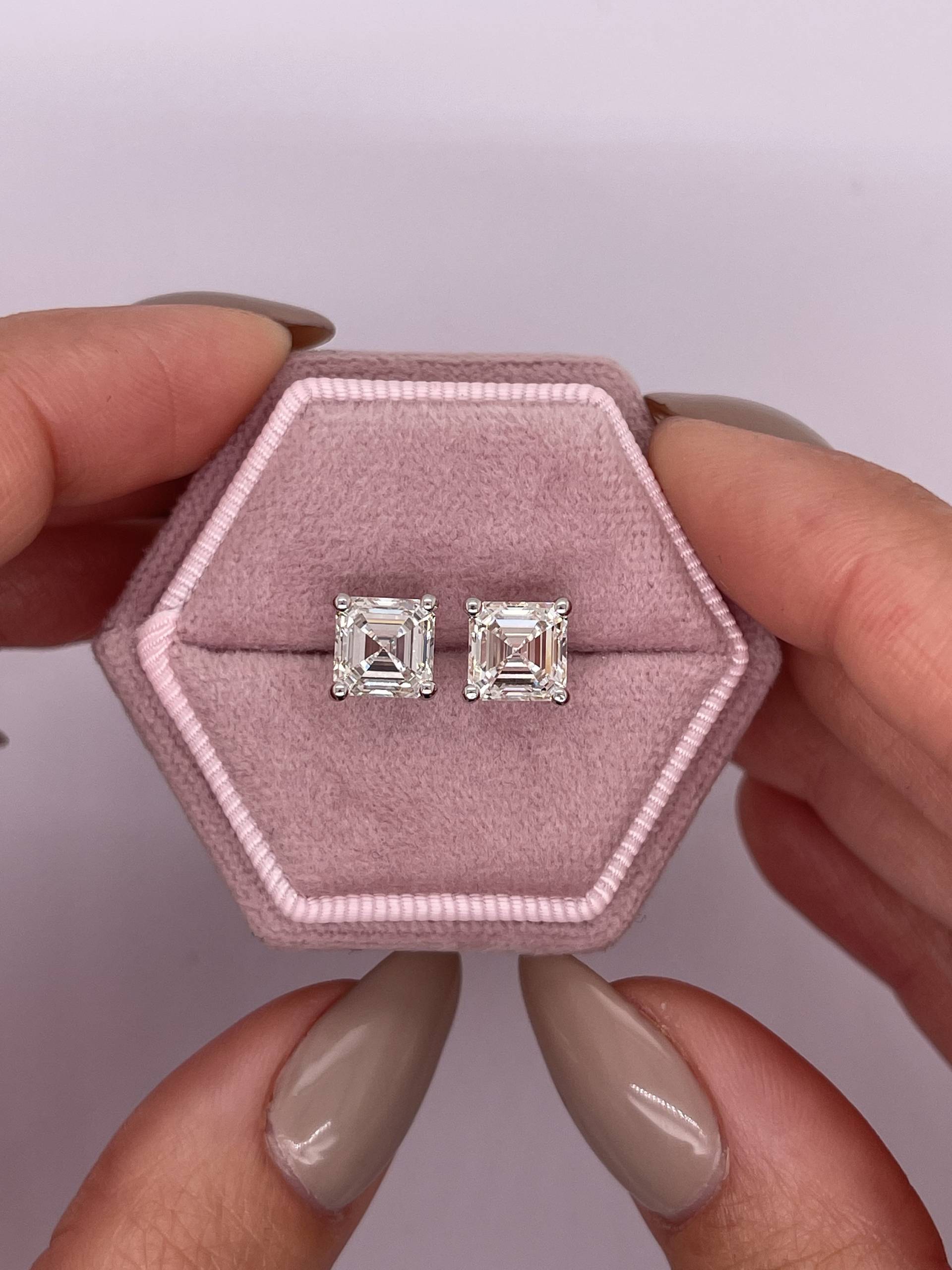 4 Karat Gesamtgewicht E Farbe Vvs2 Klarheit Igi Zertifiziert Asscher Cut Lab Gewachsen Diamant Ohrstecker 14K Weißgold Pushback Beiträge Geschenk 4 Karat Gesamtgewicht E Farbe Vvs2 Klarheit Igi Zertifiziert Asscher Cut Lab Gewachsen Diamant Ohrstecker 14K Weißgold Pushback Beiträge Geschenk von KosherDiamond