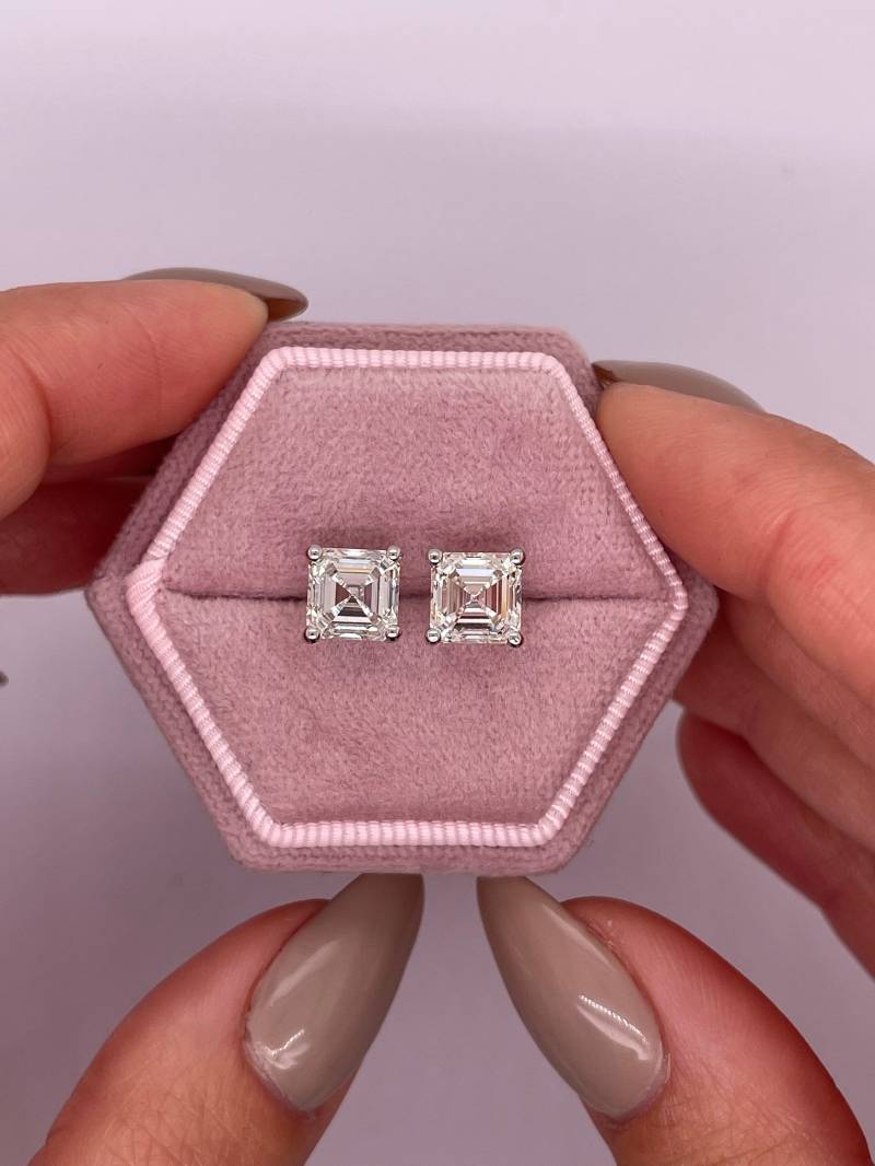 4 Karat Gesamtgewicht E Farbe Vvs2 Klarheit Igi Zertifiziert Asscher Cut Lab Gewachsen Diamant Ohrstecker 14K Weißgold Pushback Beiträge Geschenk von KosherDiamond