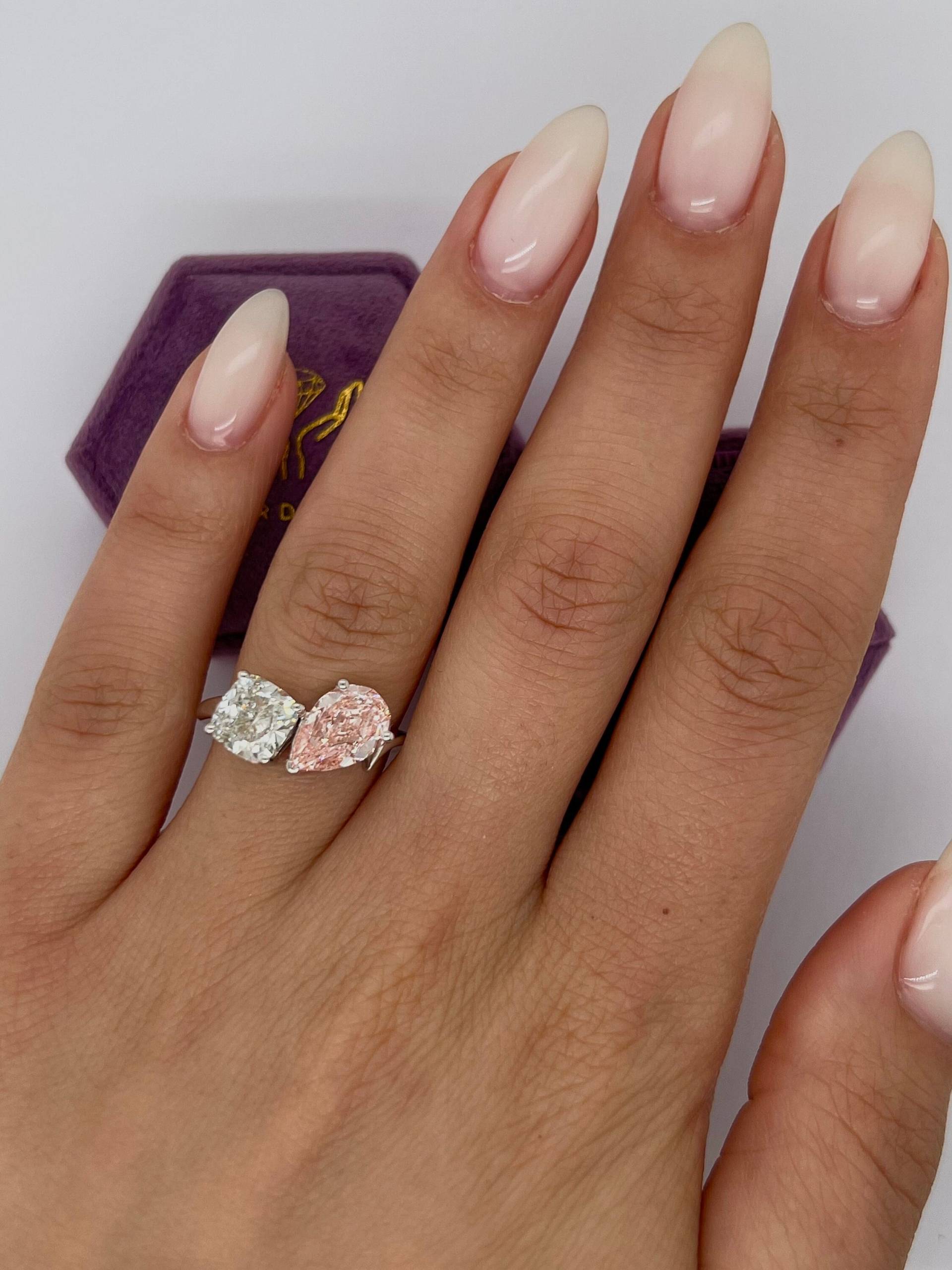 Einzigartiger Igi-Zertifizierter 3.68 Karat Rosa Und Weißer Diamant Im Labor Gewachsen Me & You Zwei-stein-Ring 18 Weißgold, Toi Et Moi Ring Einzigartiger Igi-Zertifizierter 3.68 Karat Rosa Und Weißer Diamant Im Labor Gewachsen Me & You Zwei-stein-Ring 18 Weißgold, Toi Et Moi Ring von KosherDiamond