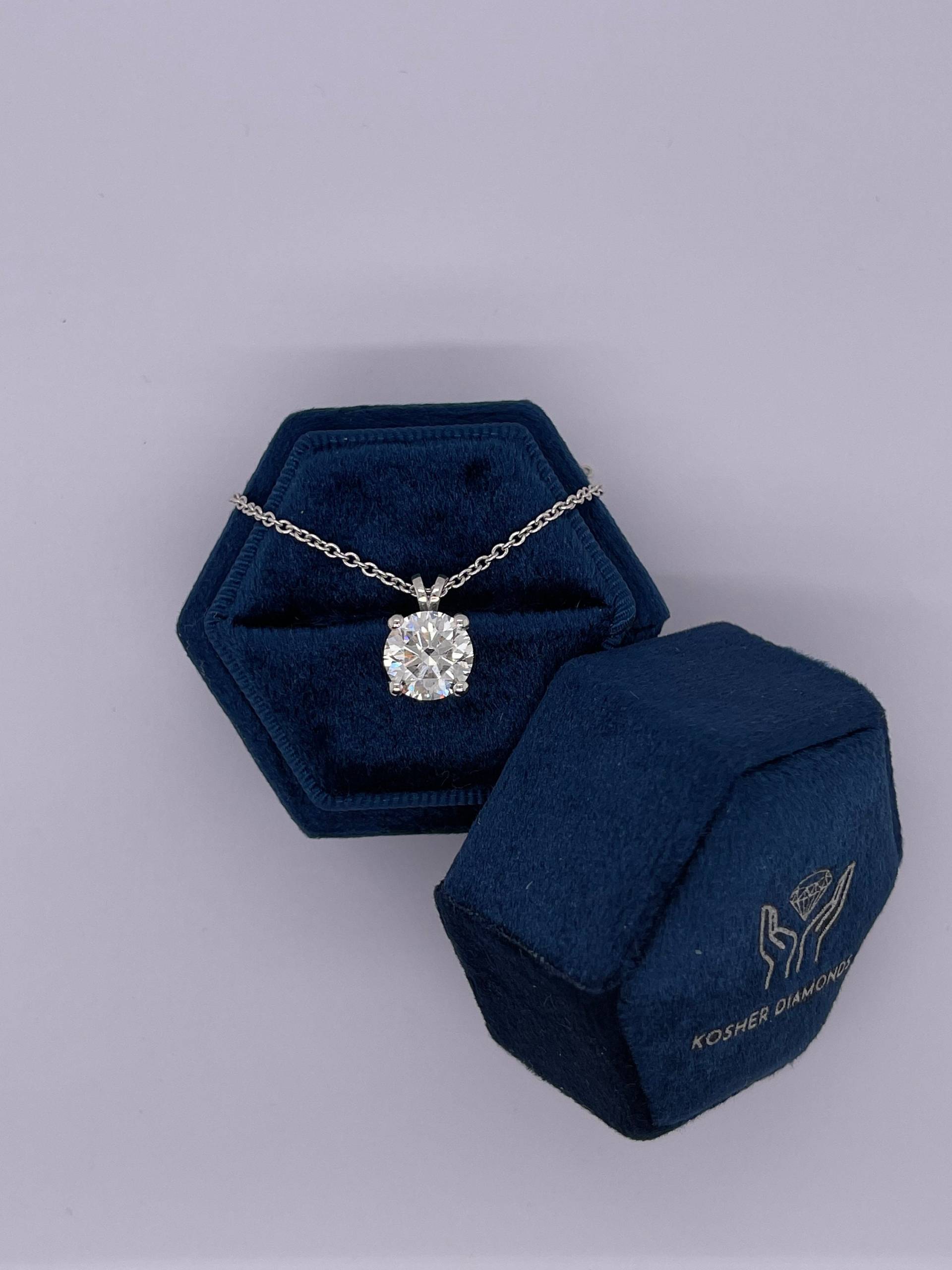 Igi Zertifiziert 2 Karat E/Vvs2 Runde Brilliant Diamant Solitär Anhänger Mit 18 Zoll Kette. 14K Weißgold, Labor Gewachsener Igi Zertifiziert 2 Karat E/Vvs2 Runde Brilliant Diamant Solitär Anhänger Mit 18 Zoll Kette. 14K Weißgold, Labor Gewachsener von KosherDiamond