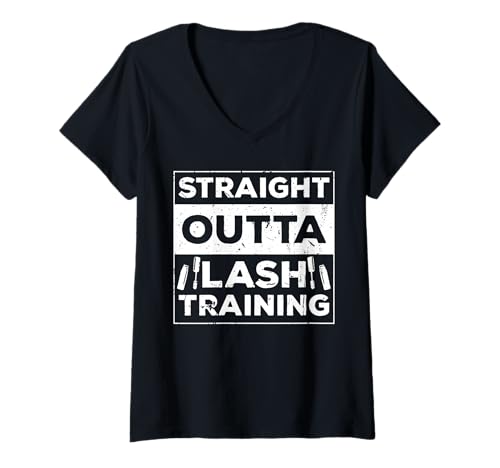 Damen Straight Outta Lash Training Cosmetic Studio T-Shirt mit V-Ausschnitt Damen Straight Outta Lash Training Cosmetic Studio T-Shirt mit V-Ausschnitt von Kosmetik Studio Wimpern Kosmetikerin