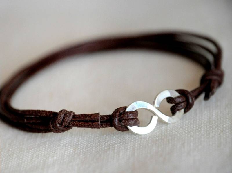 Infinity Bracelet - Brown Leder Und Silber Männer Unisex Armband Auf Bestellung von Kosmika