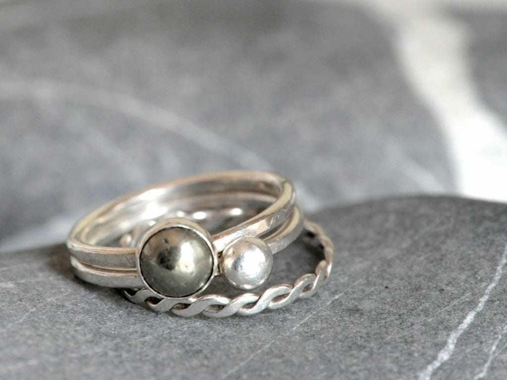 Set Of Three Stacking Rings - Sterling Silver & Pyrite Cabochon Made To Order von Kosmika