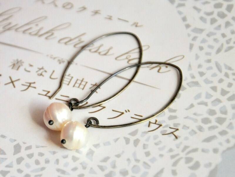 Silber Perle Ohrringe - Oxidierte Sterling von Kosmika