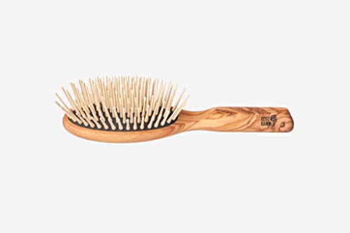 Langhaar-Holzbürste - 1 Stk. extra lange Holznoppen, Olivenholz, 9-reihig Langhaar-Holzbürste - 1 Stk. extra lange Holznoppen, Olivenholz, 9-reihig von Kost Kamm