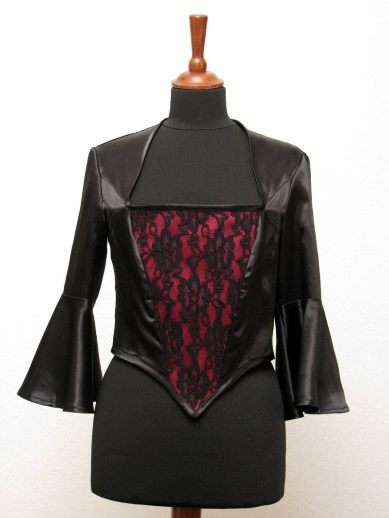 Oberteil Satin Spitze Schwarz Bordeaux Rot Barock Victorian Gothic Corsagentop Größe S Oberteil Satin Spitze Schwarz Bordeaux Rot Barock Victorian Gothic Corsagentop Größe S von Kostuemgeschichten
