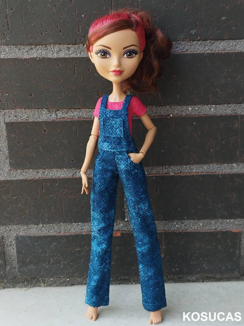 Overall Und T-Shirt Für Ever After High Puppen Overall Und T-Shirt Für Ever After High Puppen von Kosucas