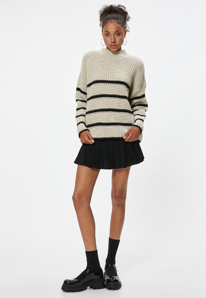 Koton Rundhalspullover Rundhalsausschnitt Gestreift von Koton