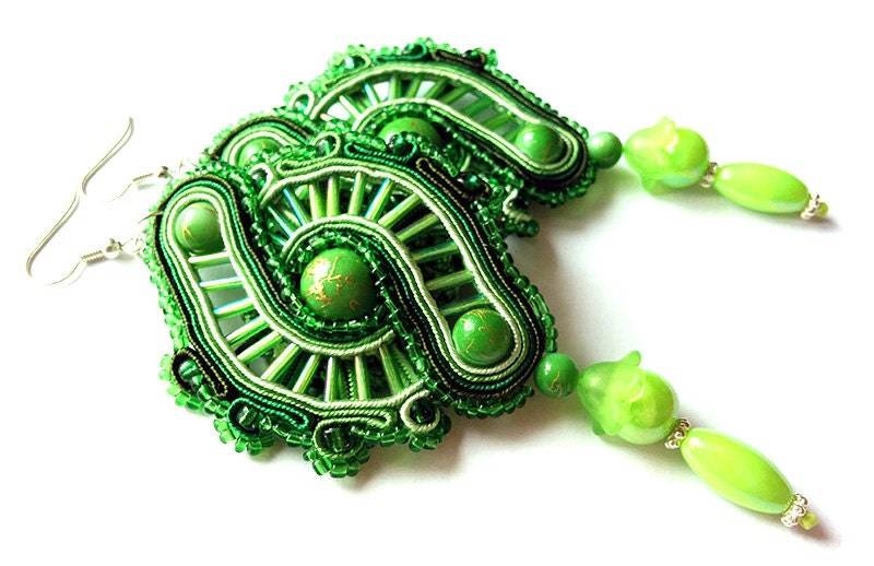 Wald-Manta Soutache Ohrringe Wald-Manta Soutache Ohrringe von Kozaluss