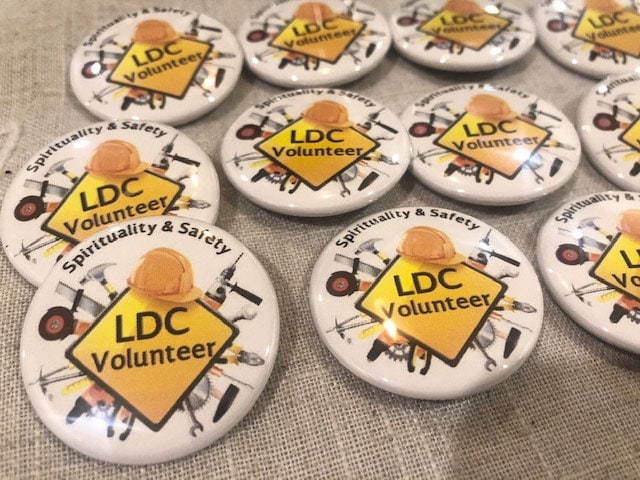 Ldc Volunteer Pinback Button Sicherheit & Spiritualität Jw Geschenk Ldc Volunteer Pinback Button Sicherheit & Spiritualität Jw Geschenk von KraftedbykayBoutique