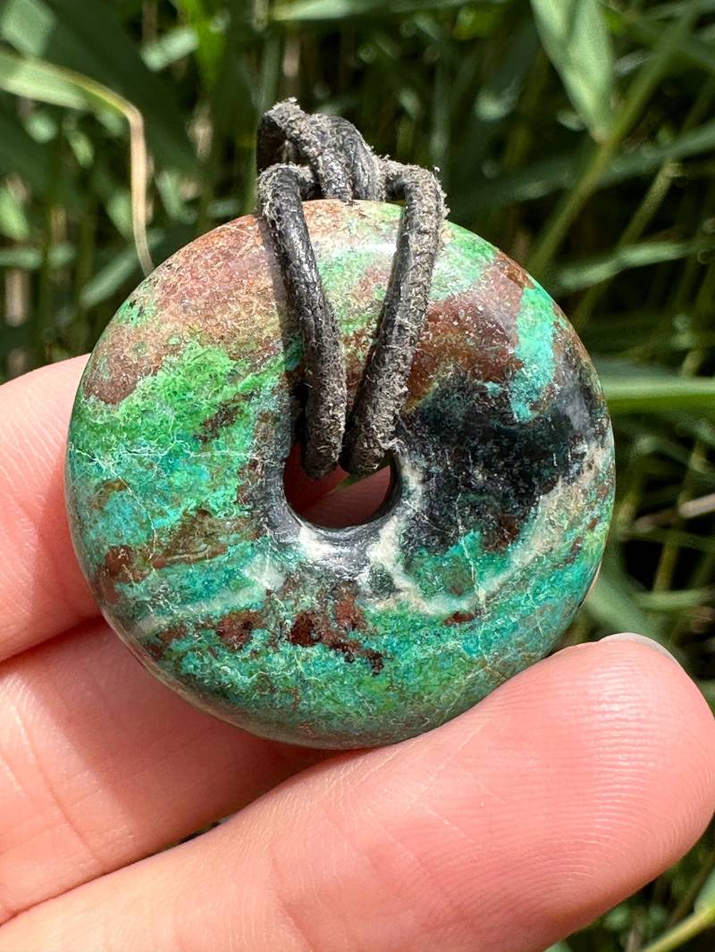Echter Chrysokoll Donut Als Schutzstein von Kraftkristall