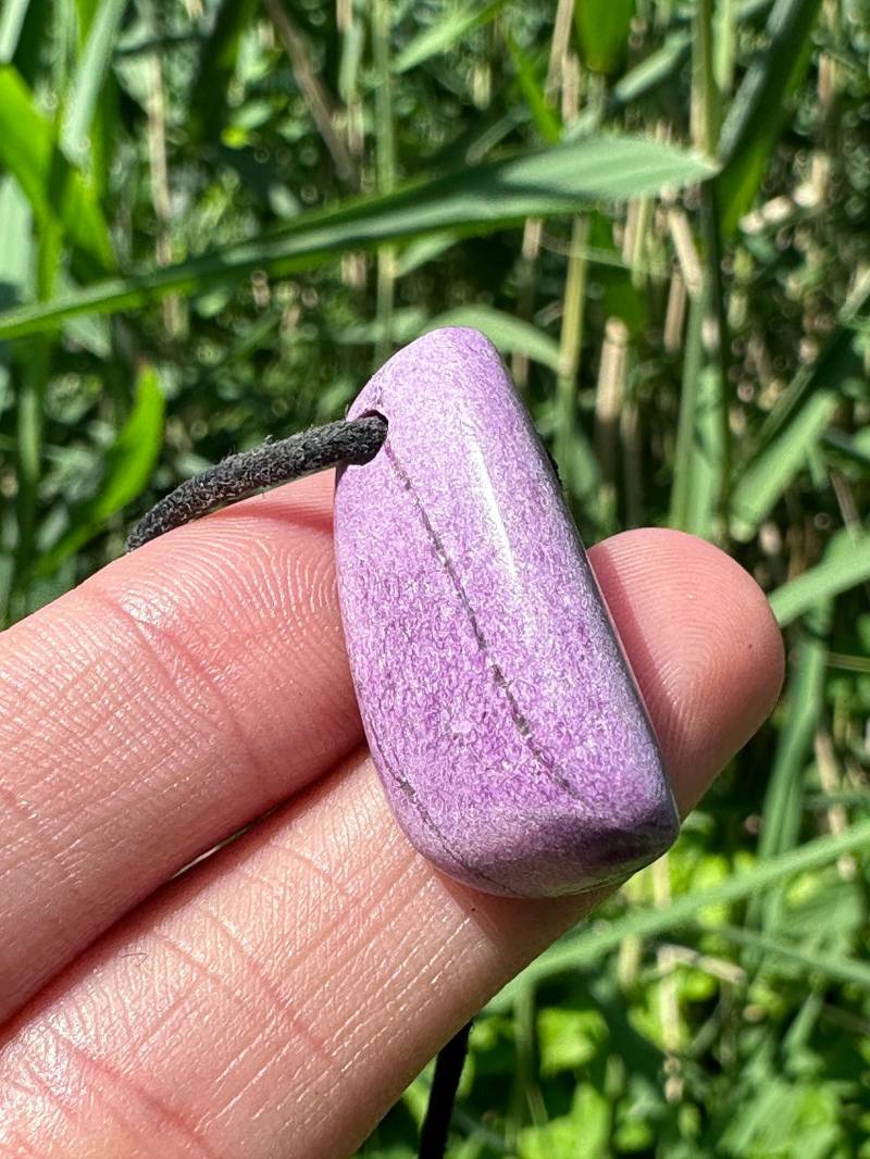 Echter Stichtit Anhänger | Trommelstein Gebohrt Meditation Spiritualität Chakra von Kraftkristall