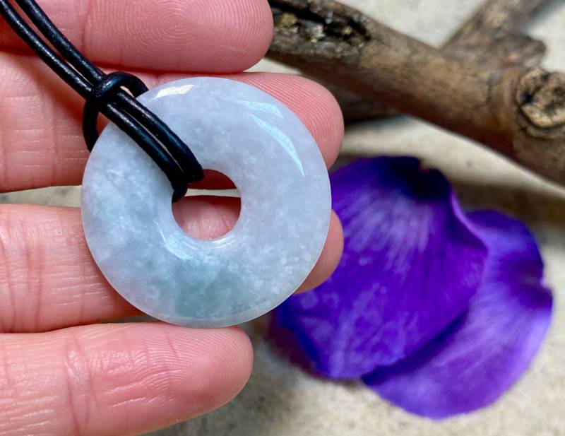 Jade Donut | Pi-Scheibe 3 cm Meditation Spiritualität Chakra von Kraftkristall