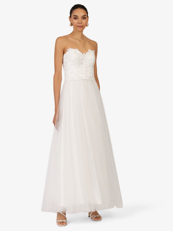 Kraimod Brautkleid mit 3D-Spitze Kraimod Brautkleid mit 3D-Spitze von Kraimod