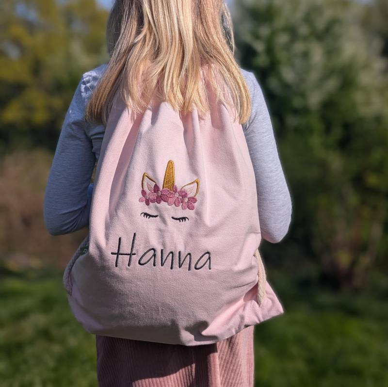 Personalisierter Turnbeutel Mit Einhorn Oder Regenbogen Und Name von Kreandzia