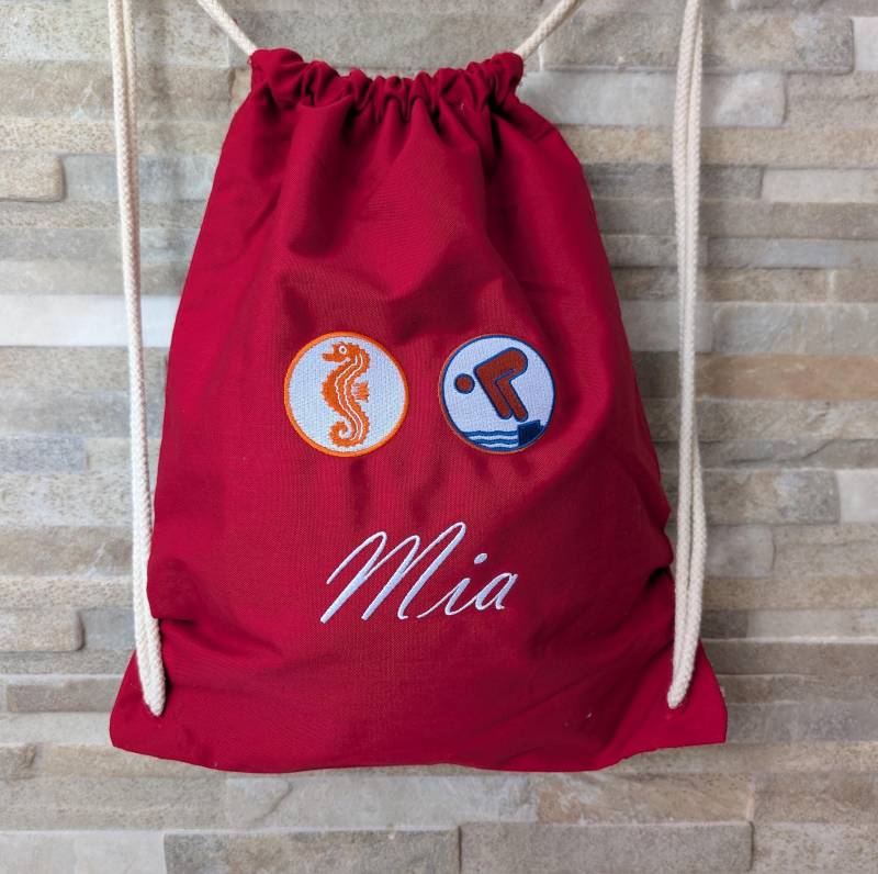 Personalisierter Turnbeutel Mit Schwimmabzeichen Und Name von Kreandzia
